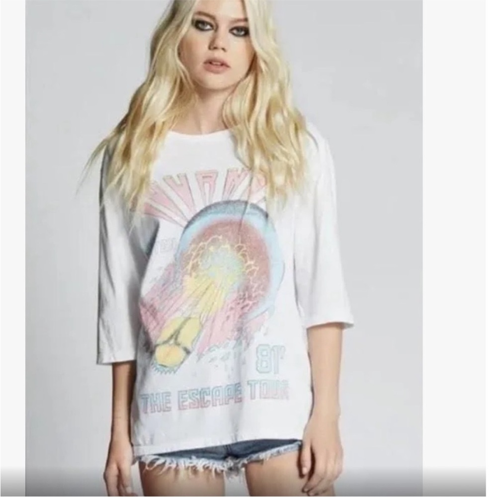 NEW Recycled karma Journey the Escape Tour Tee size L